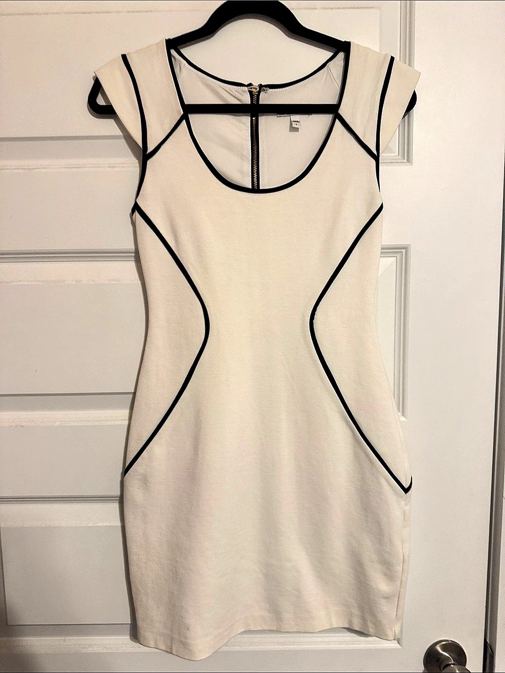 Express Color Block Mini Dress in White & Black Size 2